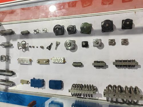 Najnowsze wiadomości o Xi'an Hoan Microwave Co., Ltd. pojawiła się na 2023 Western China International Equipment Manufacturing Expo, aby zademonstrować siłę innowacyjności przemysłu